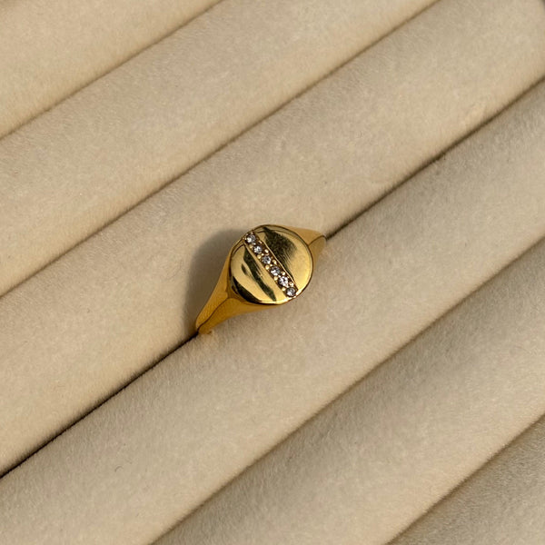 Signet Ring
